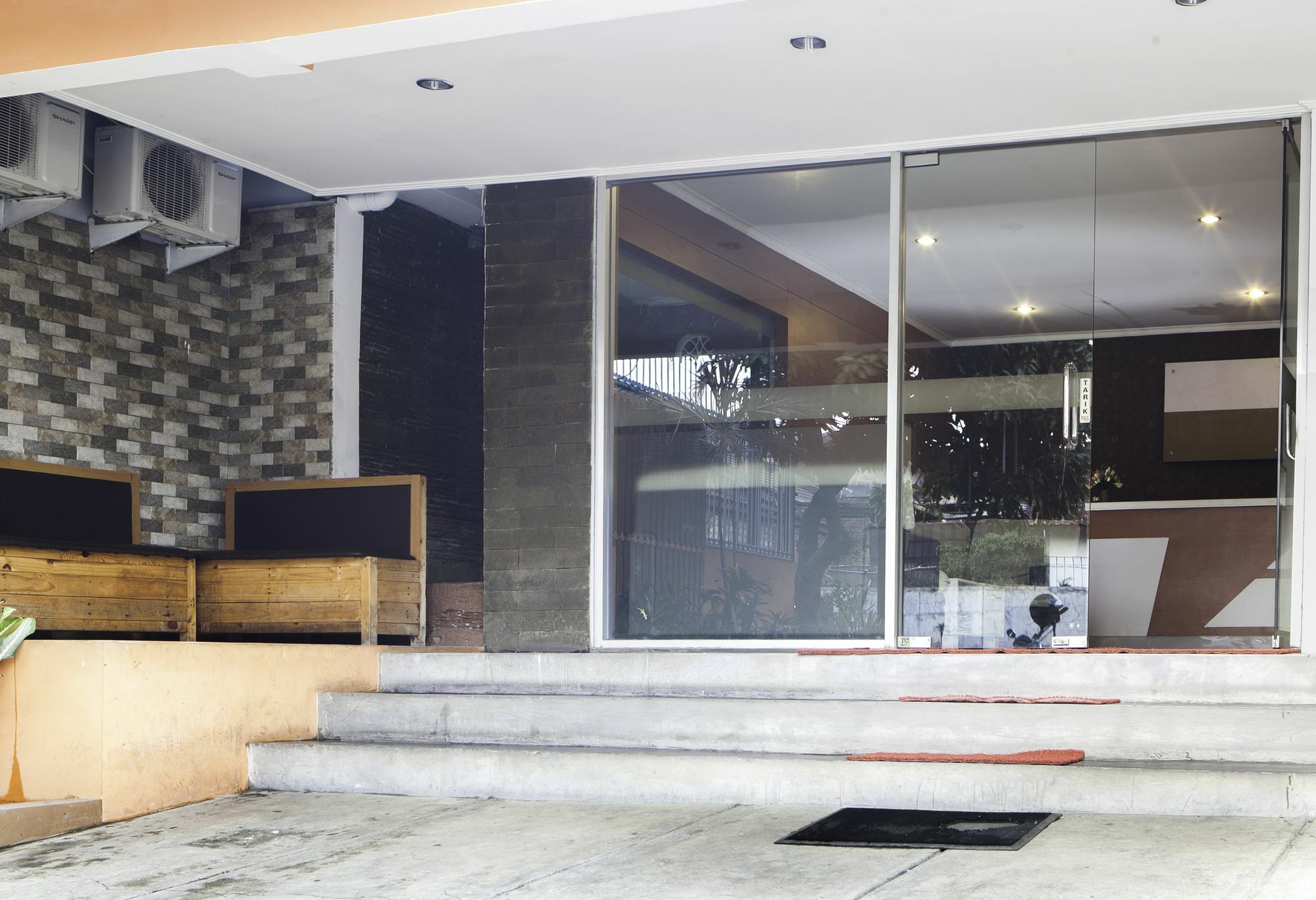 Reddoorz Syariah Near Btc Fashion Mall Μπαντούνγκ Εξωτερικό φωτογραφία